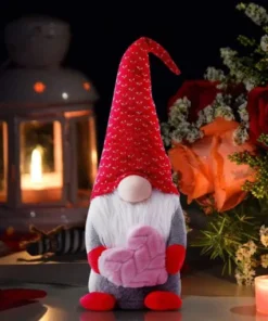 Valentine’s Day Faceless Doll Decoration