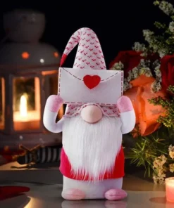 Valentine’s Day Faceless Doll Decoration